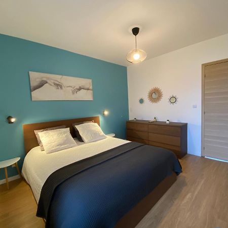 Le 44 - T2 rénové moderne et confortable en centre-ville Montluçon Exterior foto